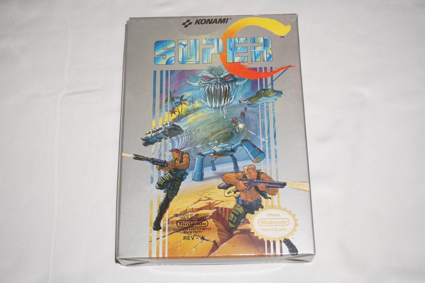Super C Contra (Nintendo NES) Complete in Box CIB