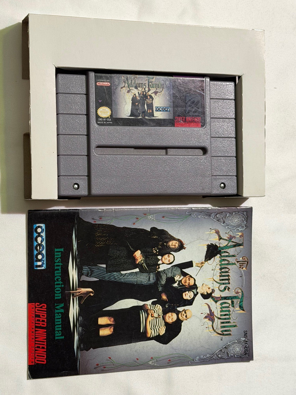 Addams Family (Super Nintendo SNES) Complete in Box CIB
