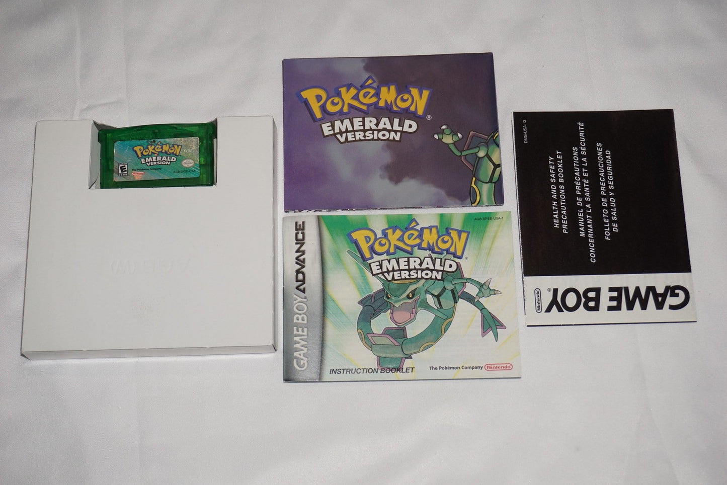 Pokemon Emerald (Game Boy Advance GBA ) Complete in Big Box w/ Carrying Case