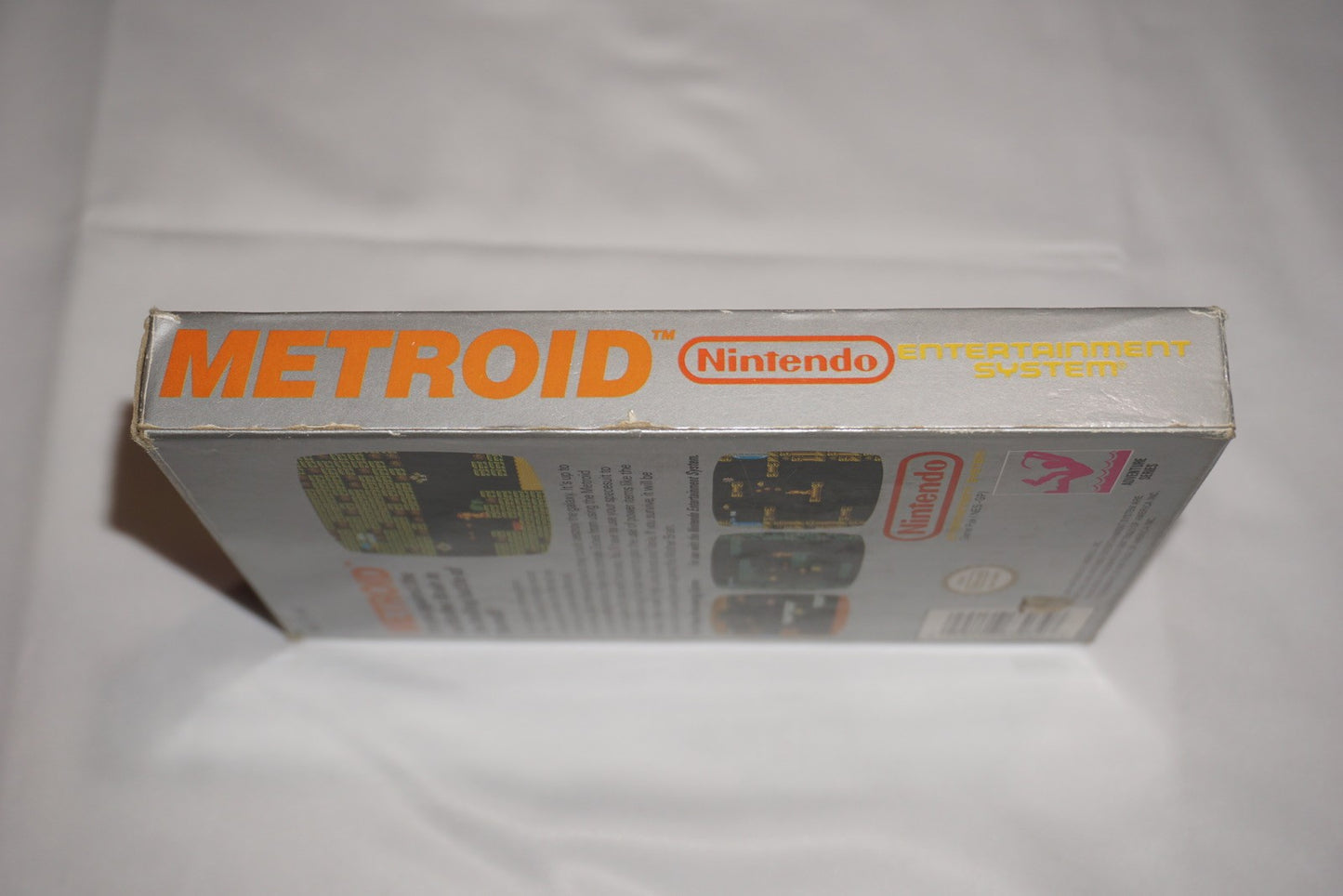 Metroid Silver (Nintendo NES) Complete in Box CIB