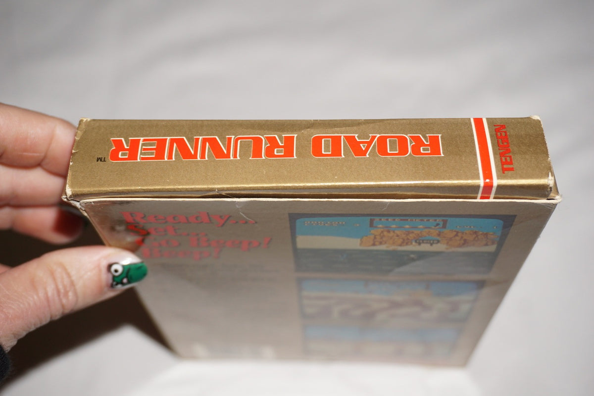 Road Runner (Nintendo NES) Complete in Box CIB