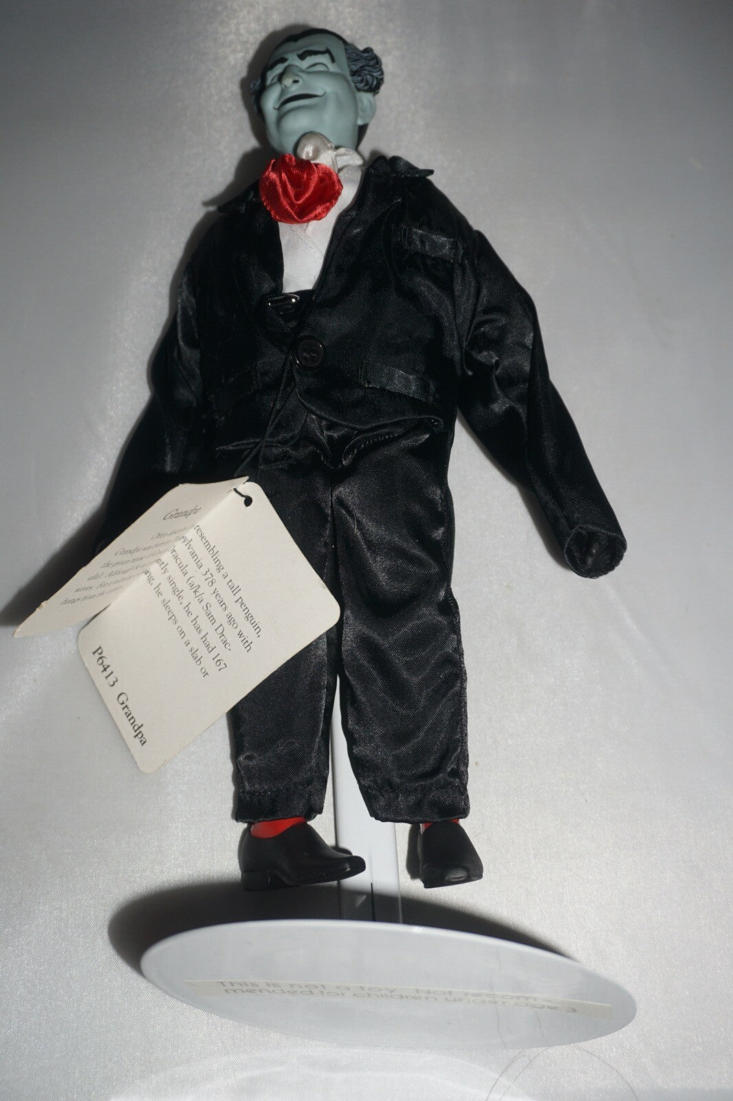 Grandpa Munster 1964 Hamilton Gifts Kayro-Vue Universal Figure #P6413 Stand NEW