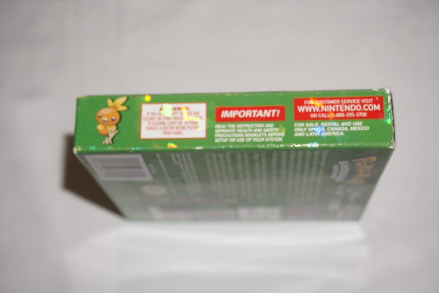Pokemon Emerald (Game Boy Advance GBA ) Complete in Big Box w/ Carrying Case