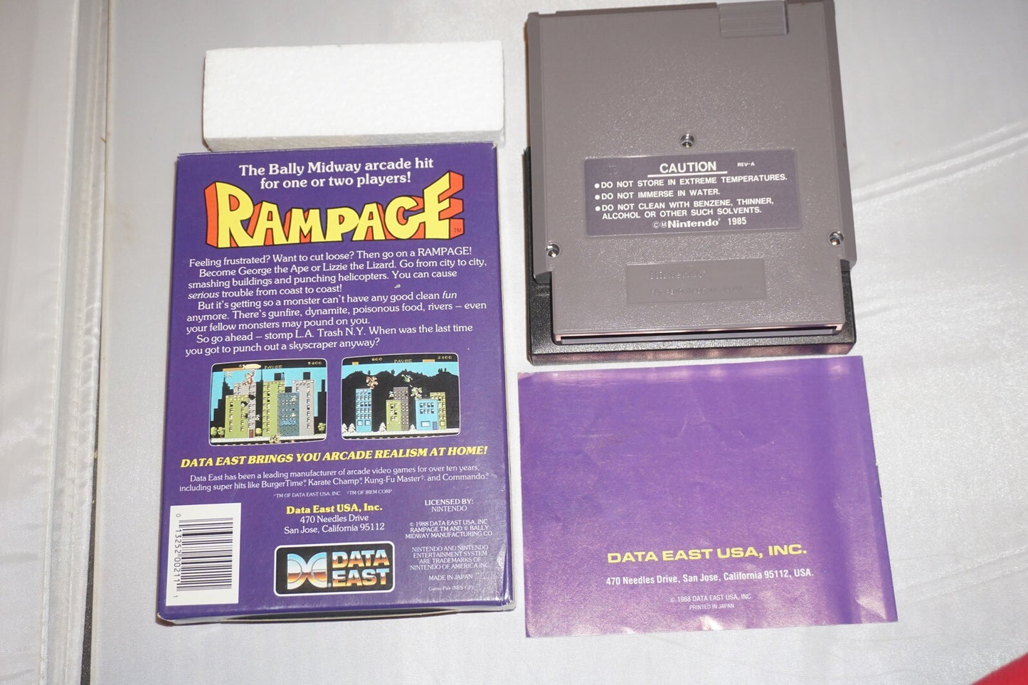 Rampage Oval (Nintendo NES) Complete in Box CIB Near Mint #1