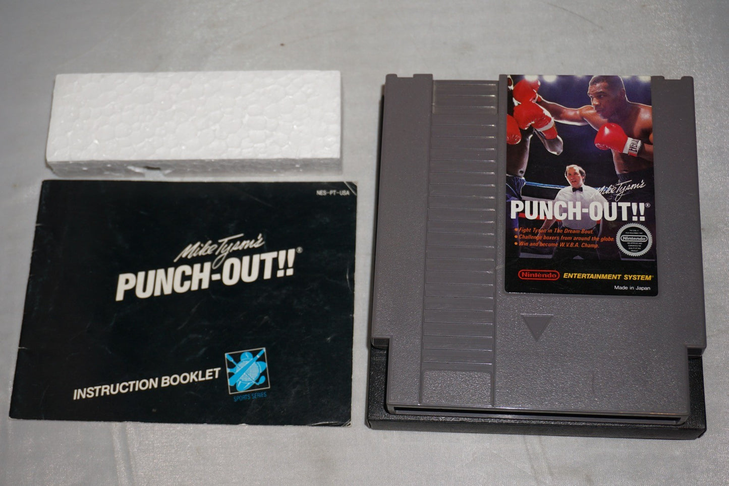 Mike Tyson's Punch Out (Nintendo NES) Complete in Box CIB