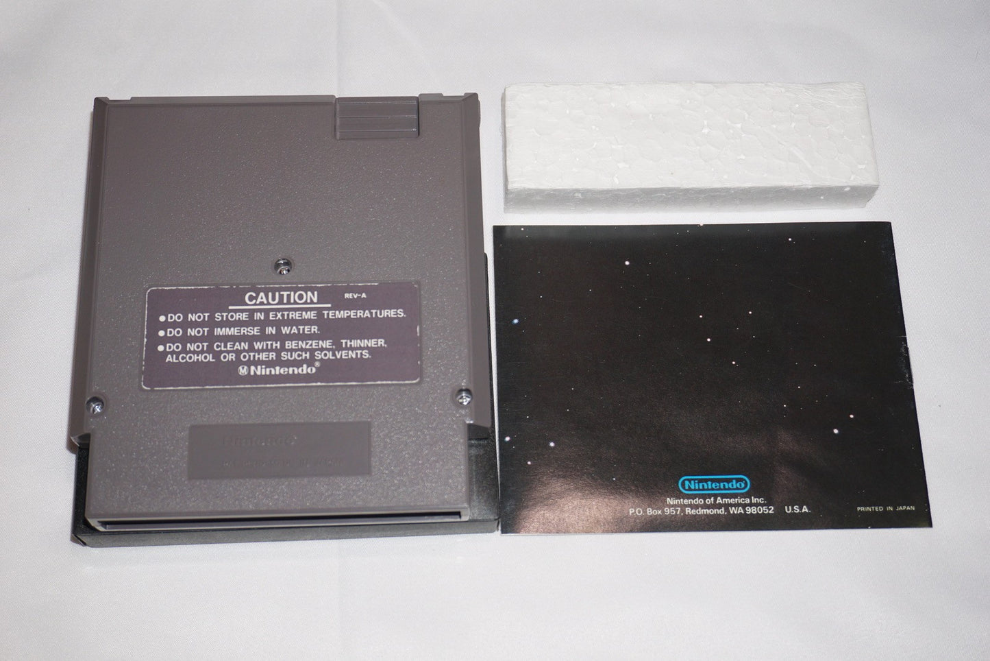 10 Yard Fight (Nintendo NES) Complete in Box CIB