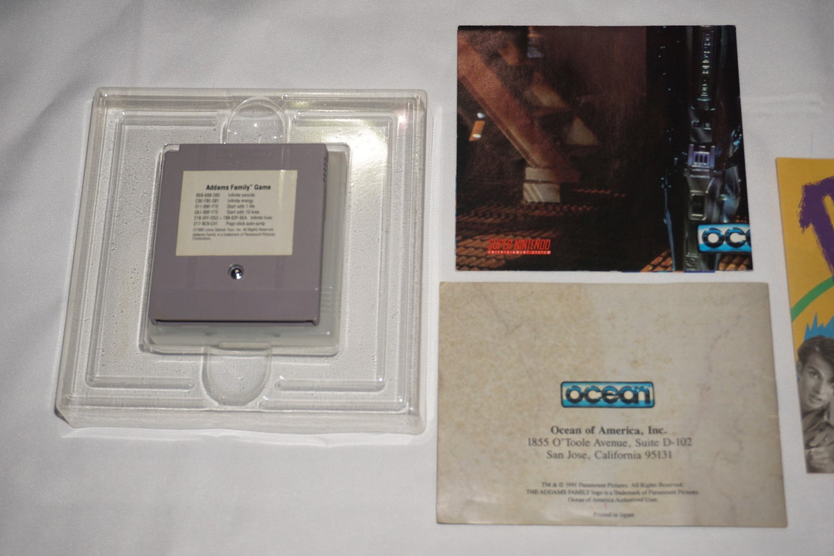 Addams Family (Nintendo Game Boy Game Boy) Complete in Box w/Poster CIB