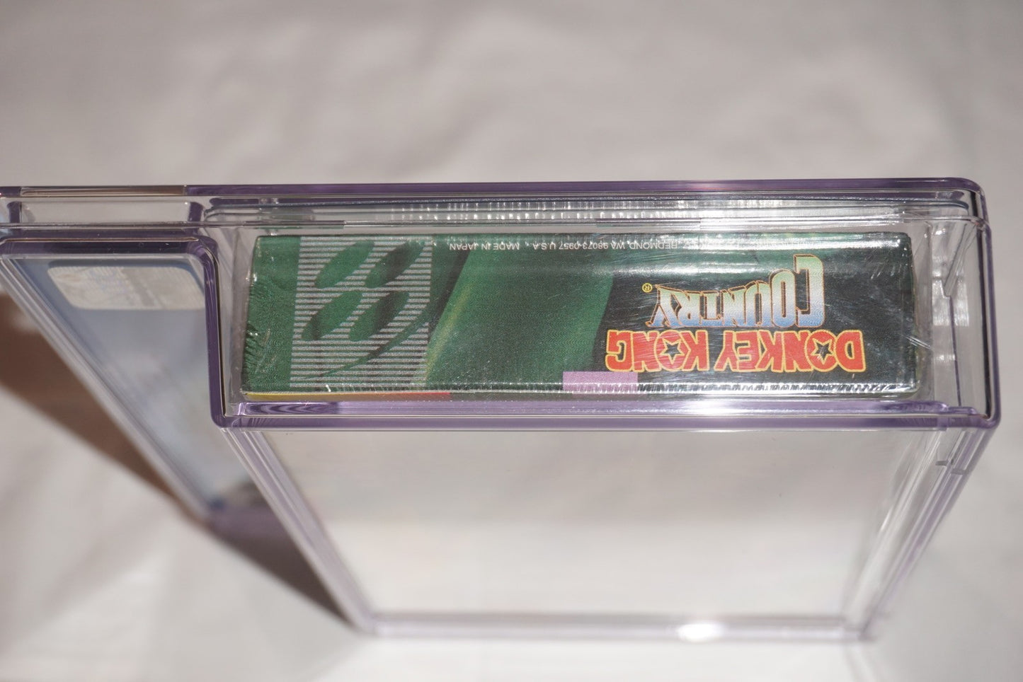 Donkey Kong Country 1 (Nintendo NES) CGC 9.4 A+ NEW Sealed