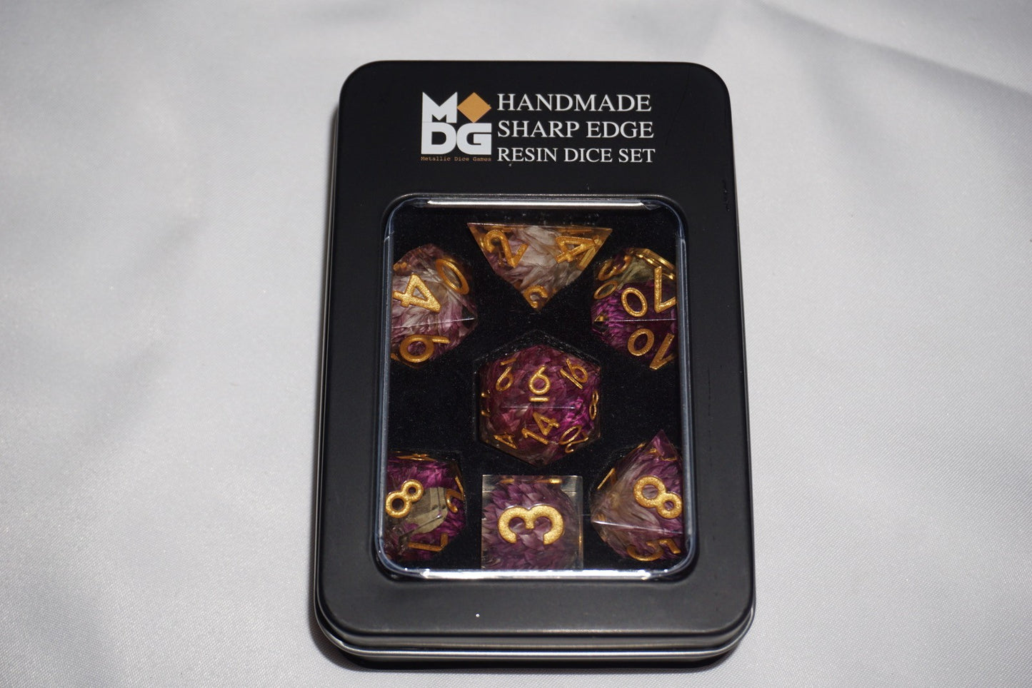 Mdg Sharp Edge Resin Thousand Day Red 935 Dice Set D&D NEW Sealed