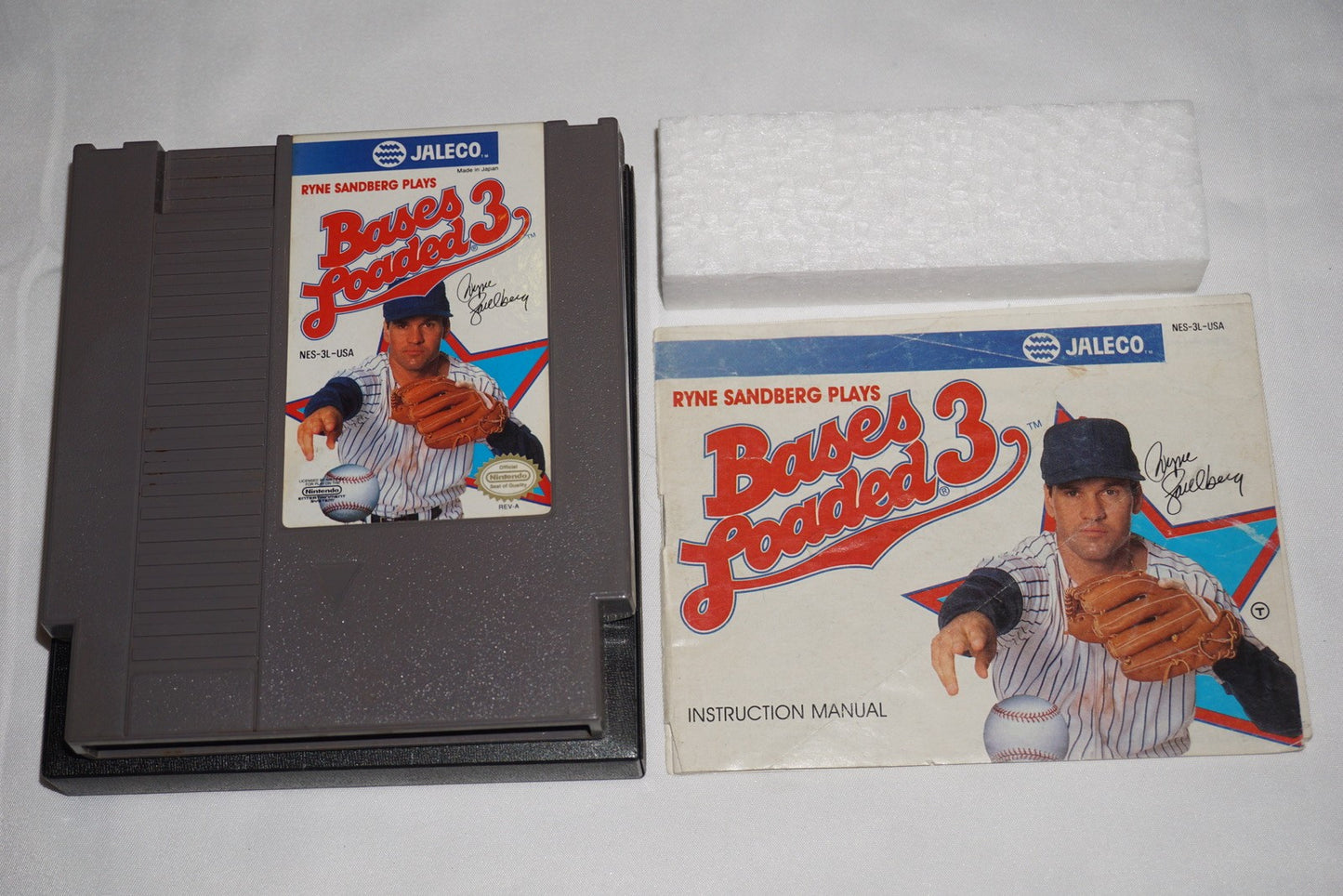 Bases Loaded 3 III (Nintendo NES) Complete in Box CIB