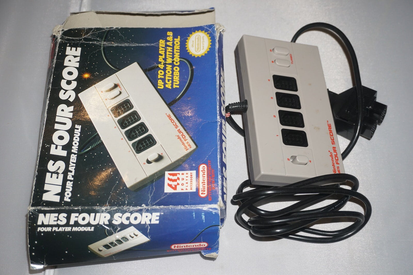 4 Four Score Multi Player Adapter (Nintendo NES) with Box Official OEM