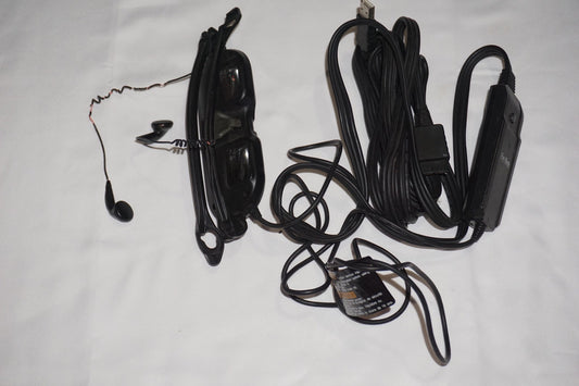 Olympus Eye Trek FMD-150WG VR Glasses Virtual Gaming Sony PlayStation 2/DVD