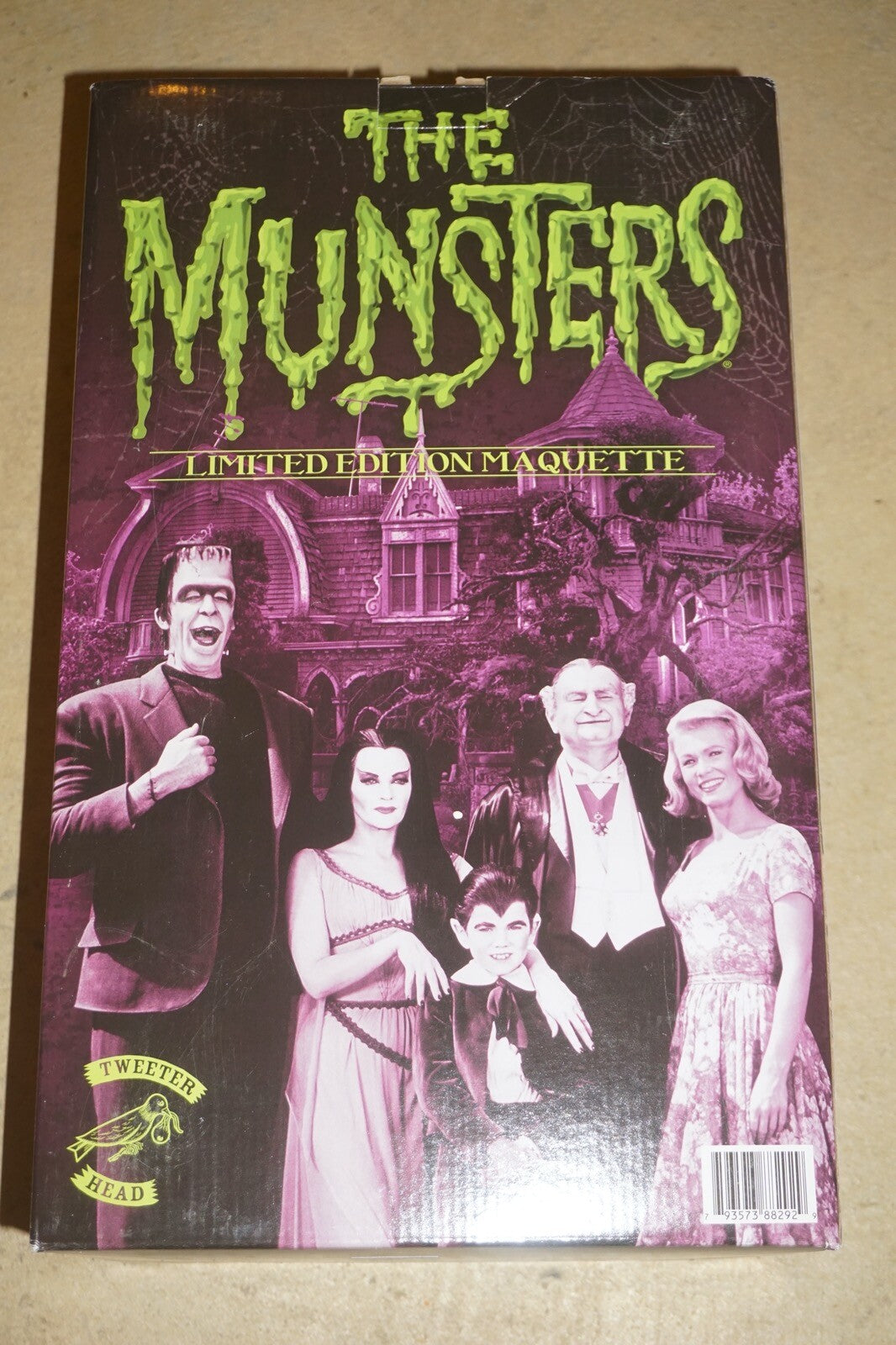 The Munsters Tweeter Head Herman Maquette Black & White Statue Figure NEW in Box