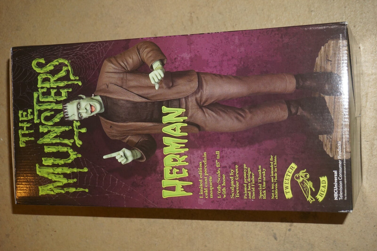 The Munsters Tweeter Head Herman Maquette Black & White Statue Figure NEW in Box
