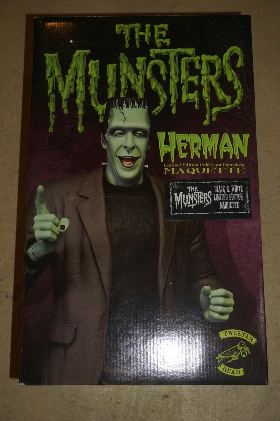 The Munsters Tweeter Head Herman Maquette Black & White Statue Figure NEW in Box