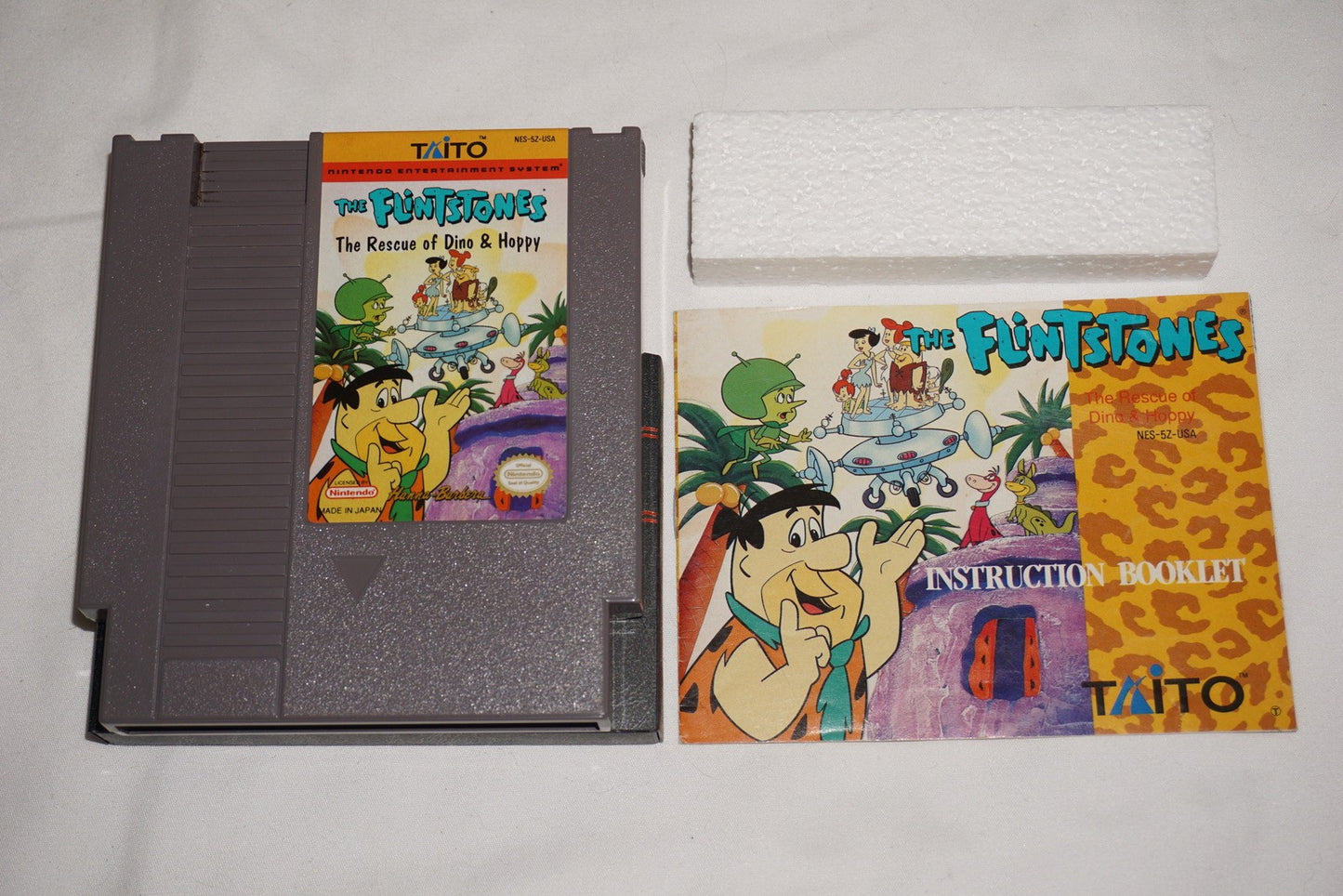 Flintstones The Rescue of Dino & Hoppy (Nintendo NES) Complete in Box CIB