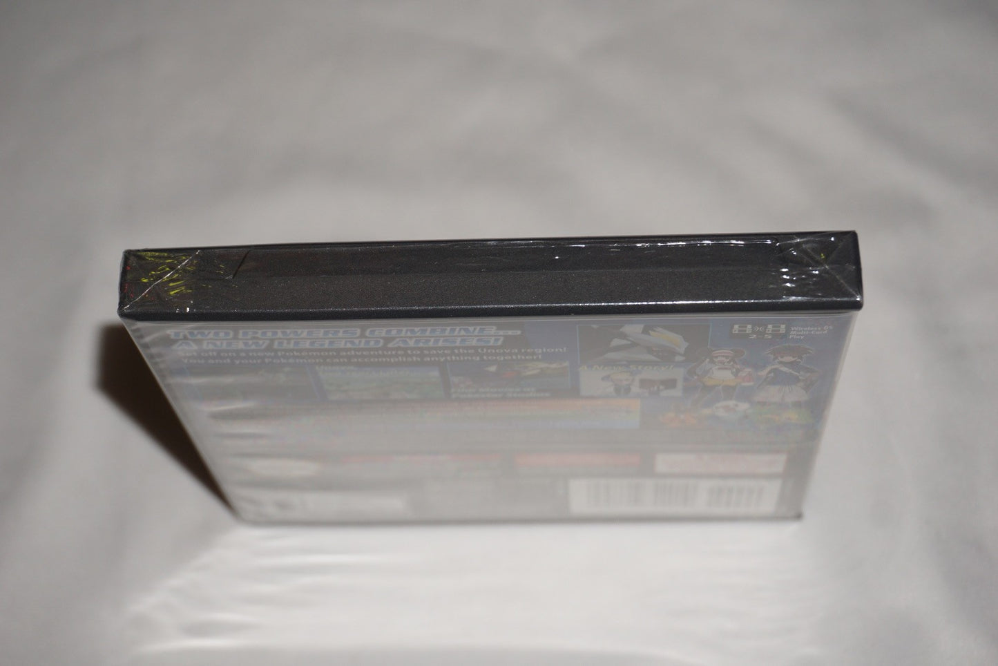 Pokemon Black Version 2 (Nintendo DS) NEW Sealed