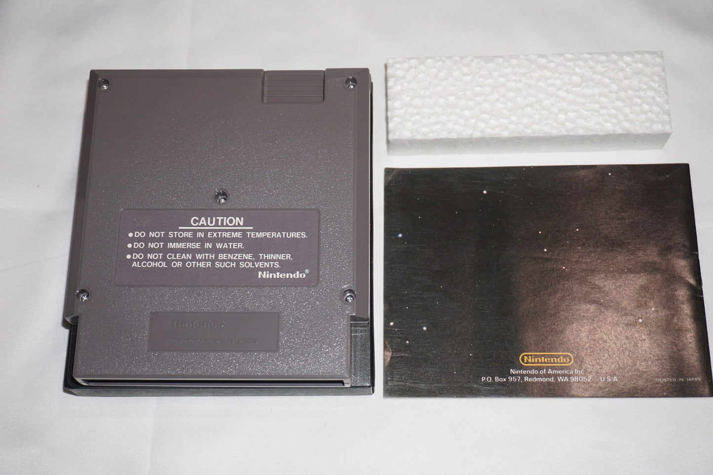 Super Mario Bros 5 Screw Hangtab (Nintendo NES) Complete in Box CIB