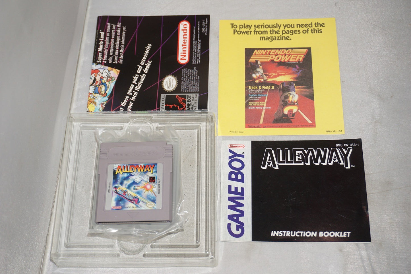 Alleyway (Nintendo Gameboy Game Boy GB) Complete CIB Near Mint