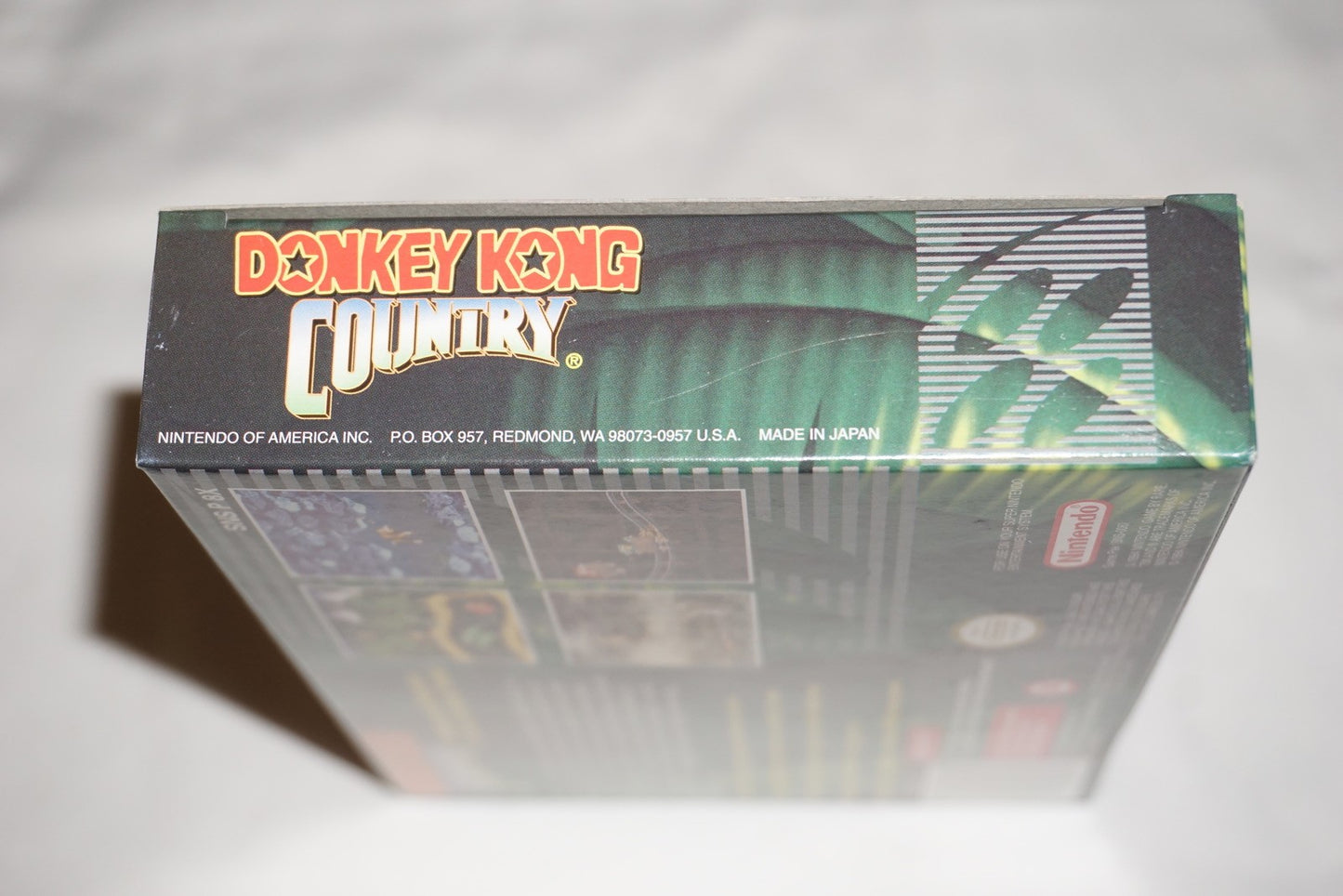 Donkey Kong Country 1 (Super Nintendo SNES) Complete in Box CIB