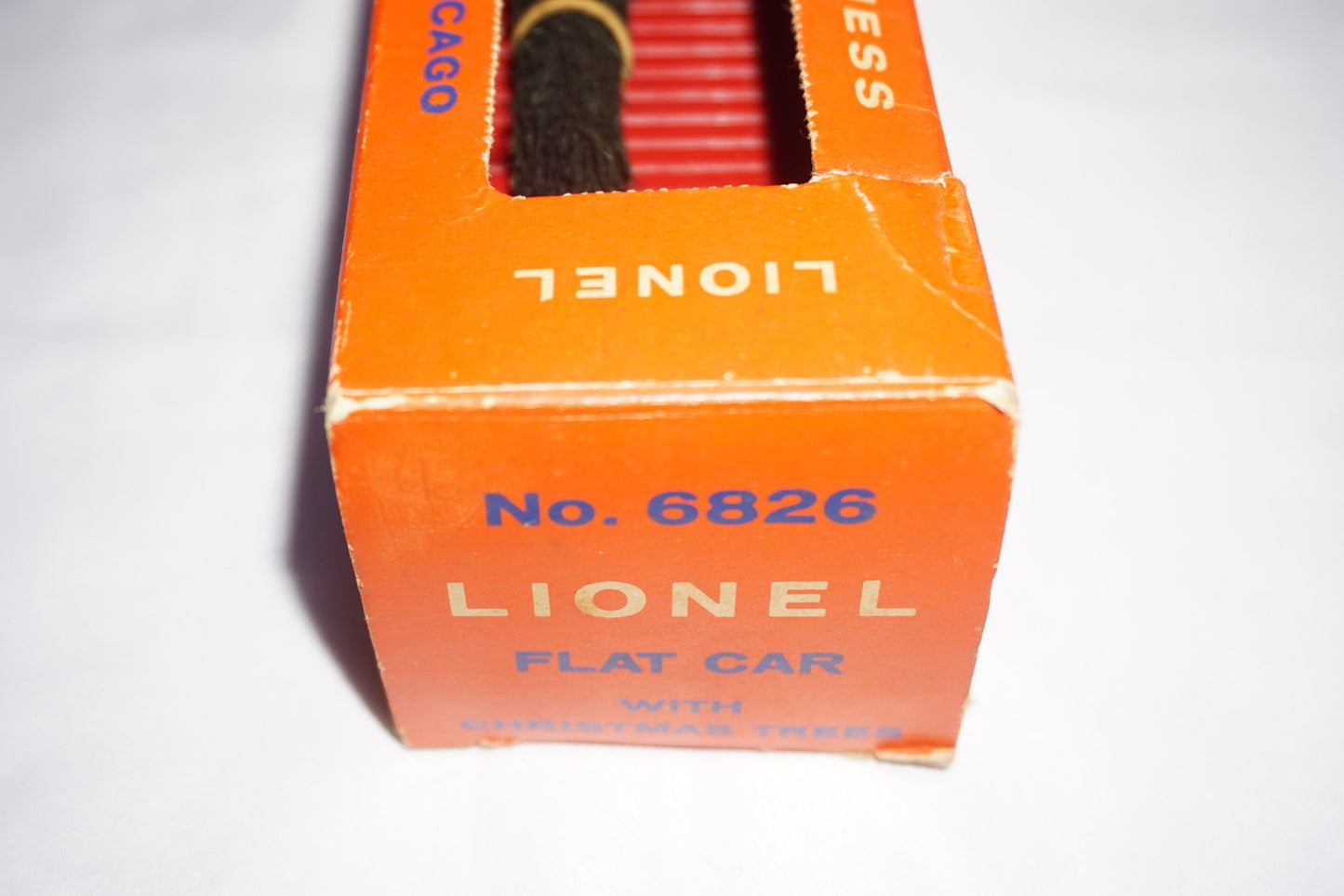 Lionel O-Gauge Post-War Flat Car with Christmas Trees #6826 with Box