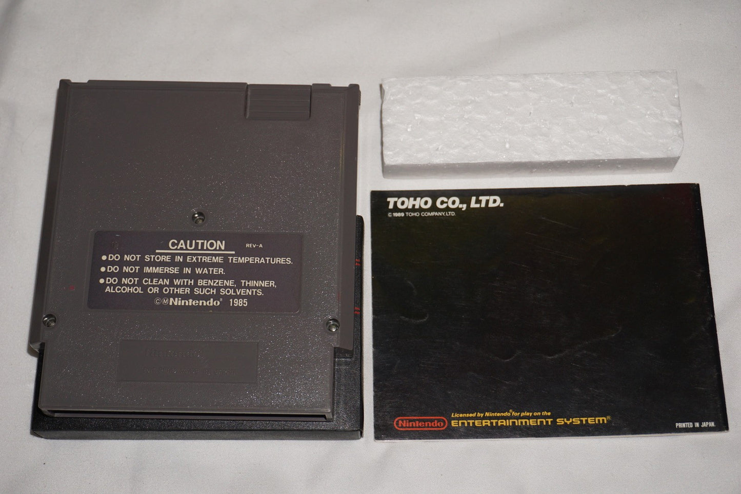 Godzilla: Monster of Monsters (Nintendo NES) Complete in Box CIB